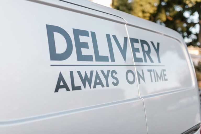 GLS Tracking Live: Sendung in Echtzeit verfolgen GLS Tracking Live – Lieferwagen auf der letzten Meile